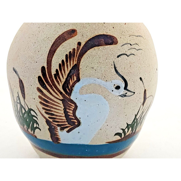 VASE-TONALA-MEXICAN-Cream Rough Finish-Blue Trim-Bird-Hand Painted-8" Tall - Picture 7 of 9